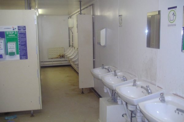 32-Toilet-Unit-960x640-1 5+1 Steel Toilet Cabin 24Ft x 9Ft